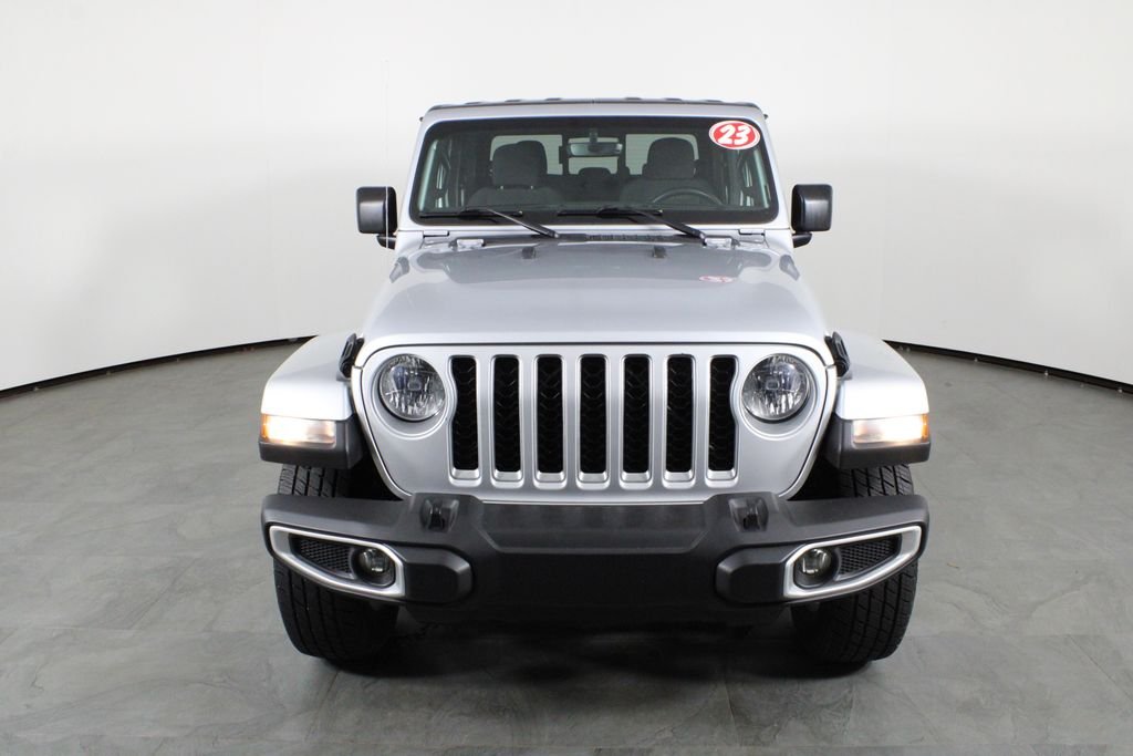 2023 Jeep Gladiator Overland - Photo 11