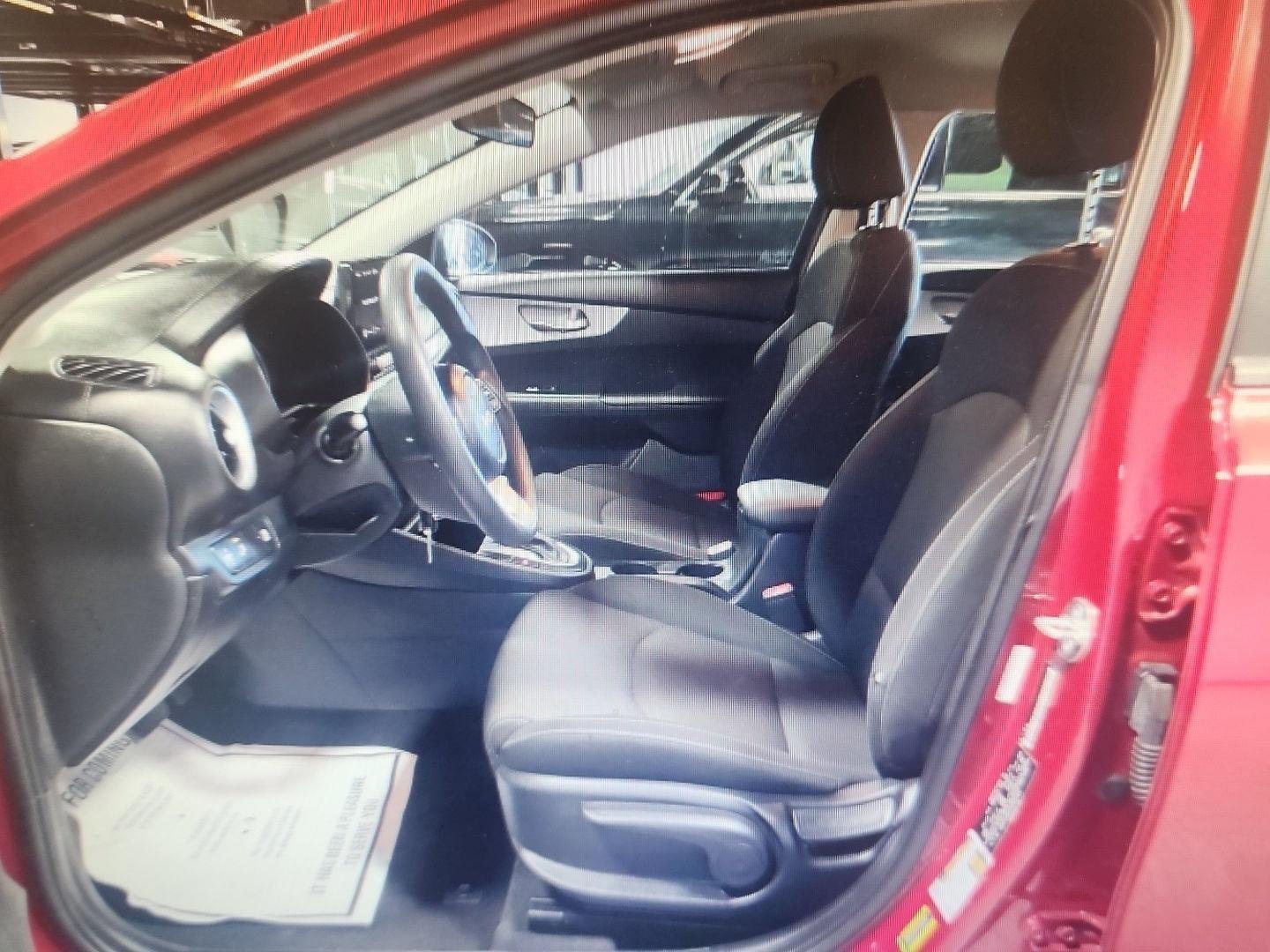Used 2023 Currant Red Kia LXS image 8
