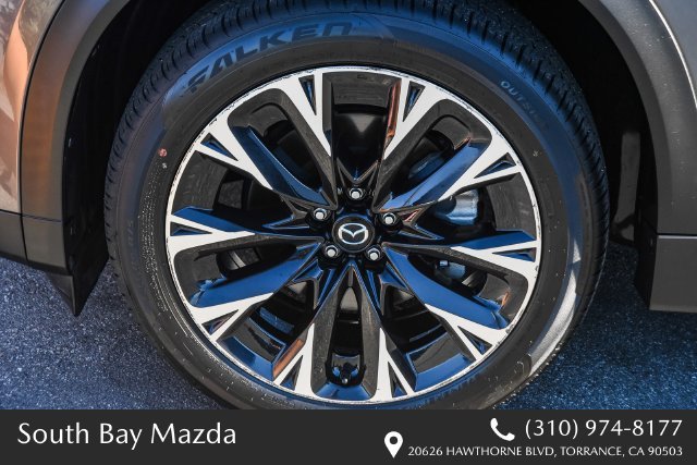 Certified Used 2024 Gray Mazda Premium Plus image 11