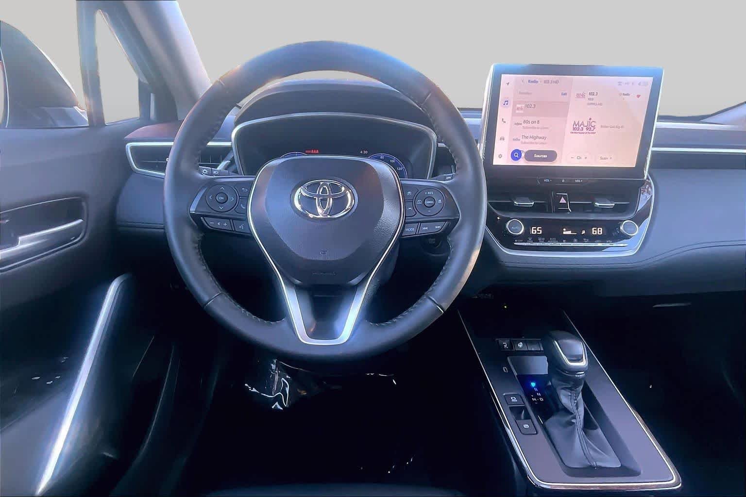 Used 2026 Celestite Toyota XLE image 6