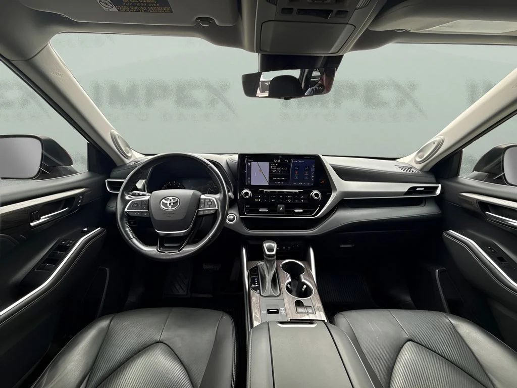 Used 2021 Red Toyota Platinum image 10