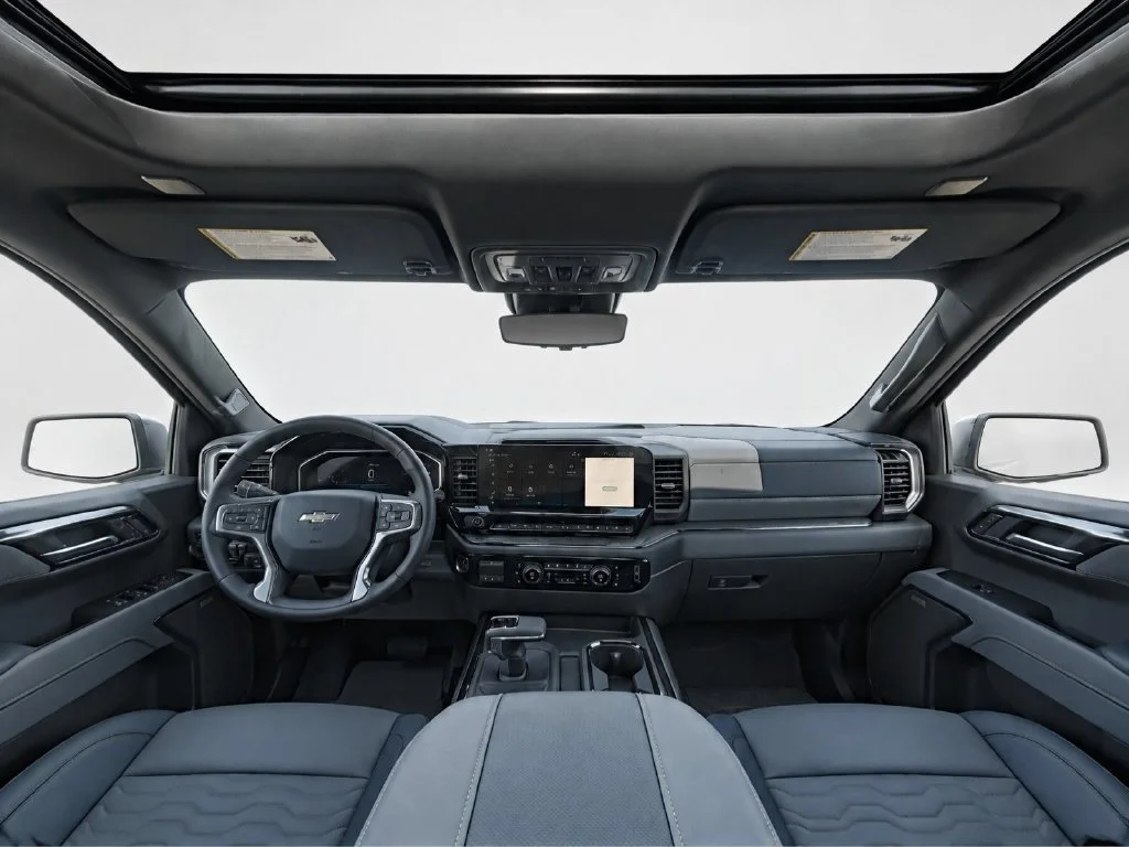 New 2026 White Chevrolet ZR2 image 26