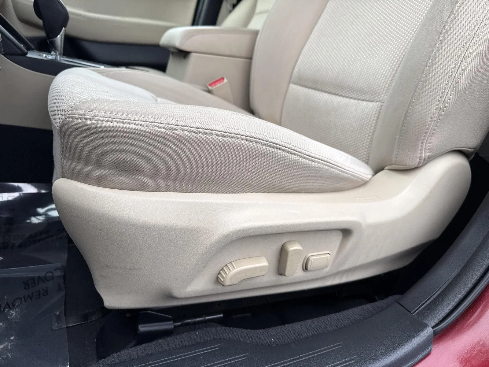 Used 2017 Venetian Red Pearl Subaru Premium image 19