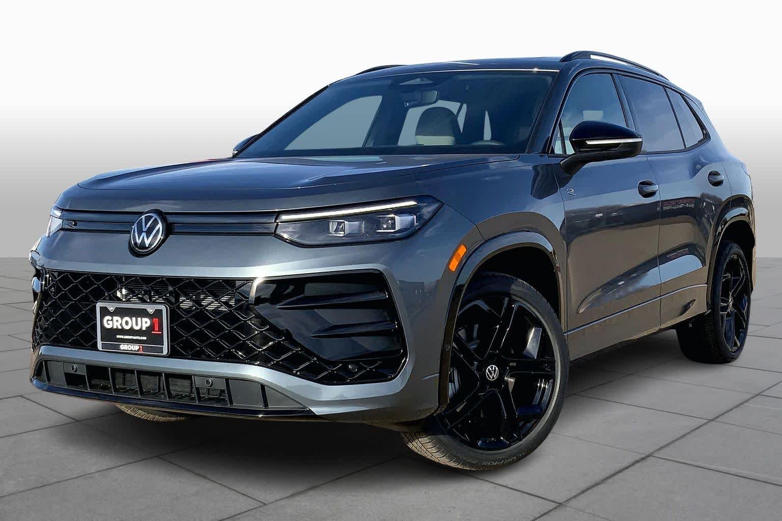 2026 Volkswagen Tiguan SE R-Line Black