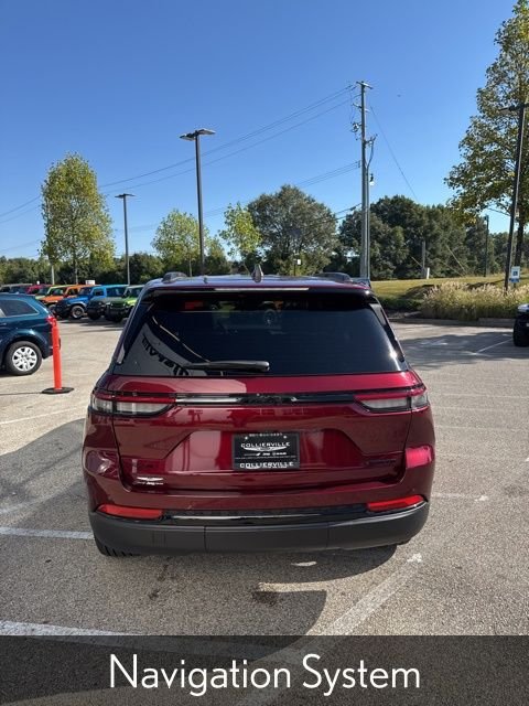 New 2025 Velvet Red Pearl-Coat Exterior Paint Jeep Limited image 4