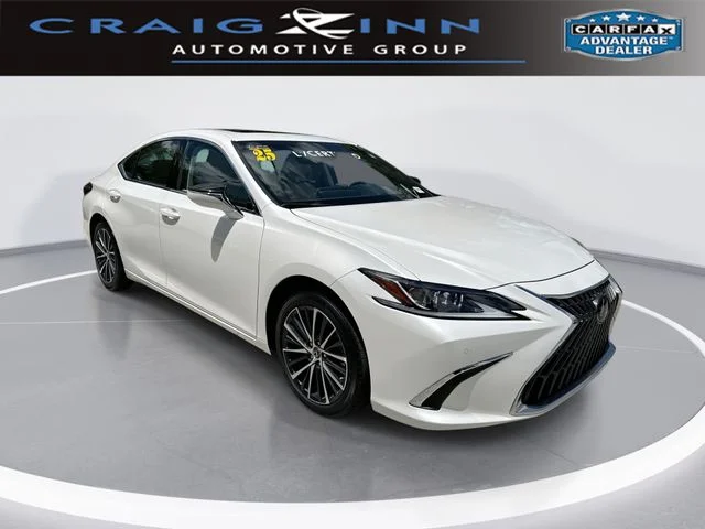 2025 Lexus ES