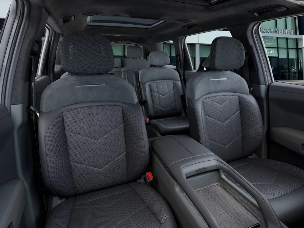 New 2027 Glacial White Pearl Kia X-Line SX-Prestige image 15