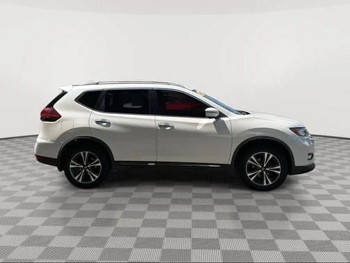 Used 2018 Pearl White Nissan SL image 2