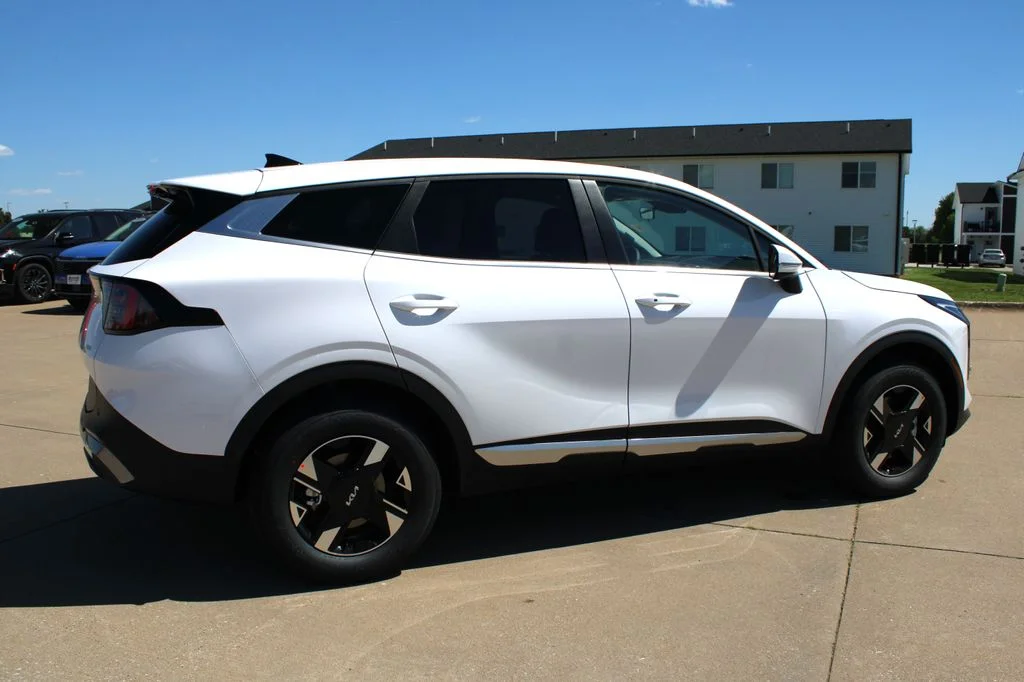 New 2026 White Kia LX image 5