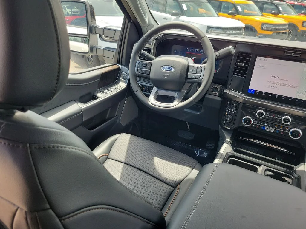 New 2026 Star White Metallic Tri-Coat Ford F-250® Lariat® image 12