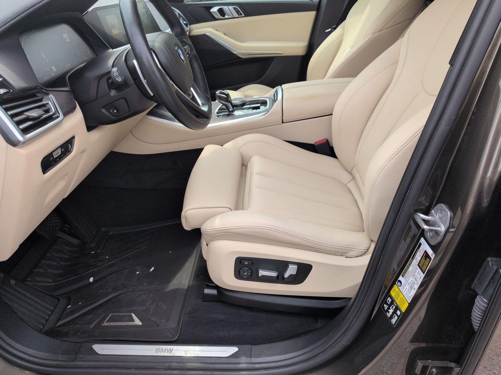 Used 2022 Manhattan Green Metallic BMW xDrive40i image 18