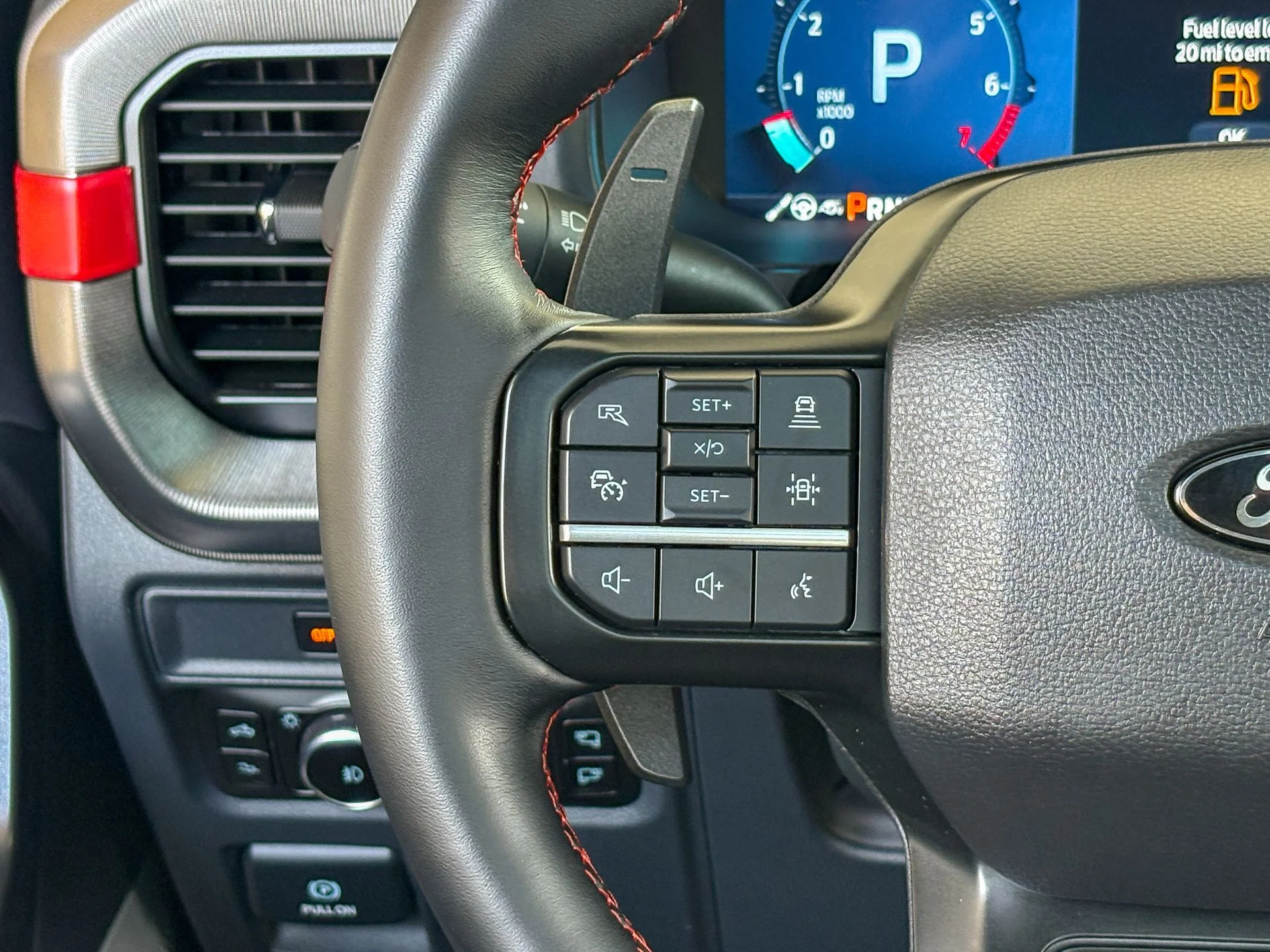 Used 2025 White Ford Raptor image 21