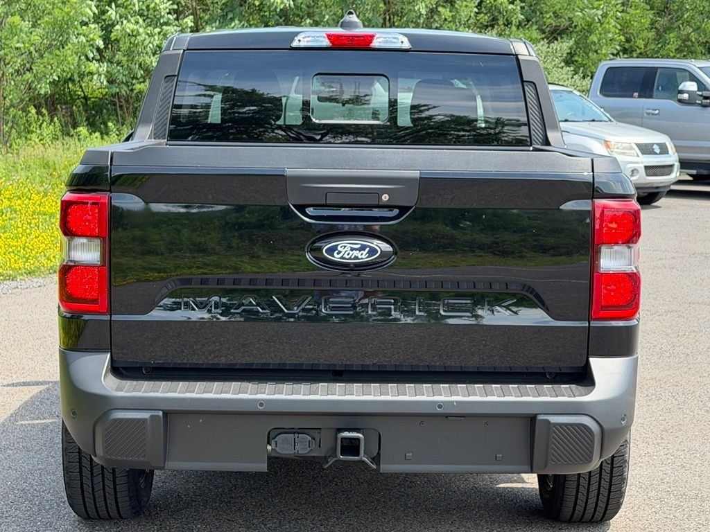 New 2026 Shadow Black Ford XLT image 24