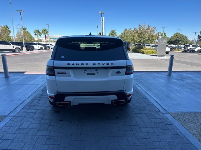 Used 2021 White Land Rover Autobiography image 6