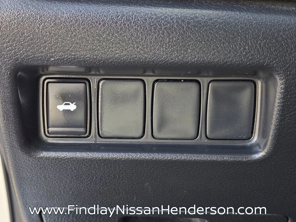 Certified Used 2021 Silver Nissan SV image 23