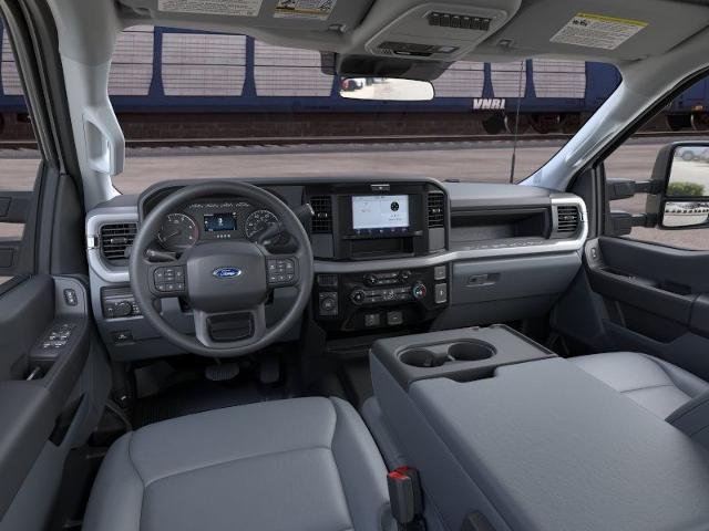 New 2026 Oxford White Ford F-250® XL image 31