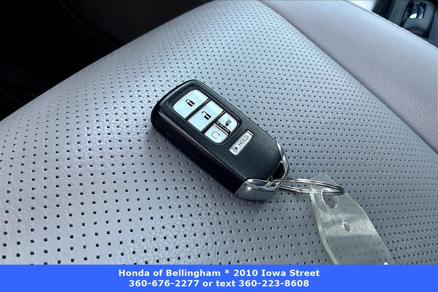 Used 2023 Platinum White Pearl Honda EX-L image 32