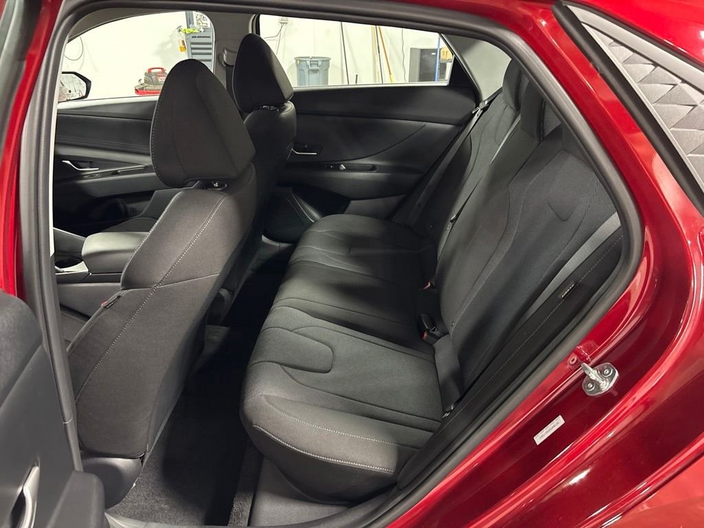 Certified Used 2025 Red Hyundai SE image 26
