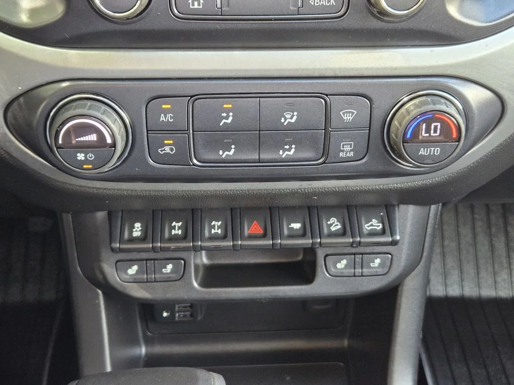 2019 Chevrolet Colorado ZR2 - Photo 16