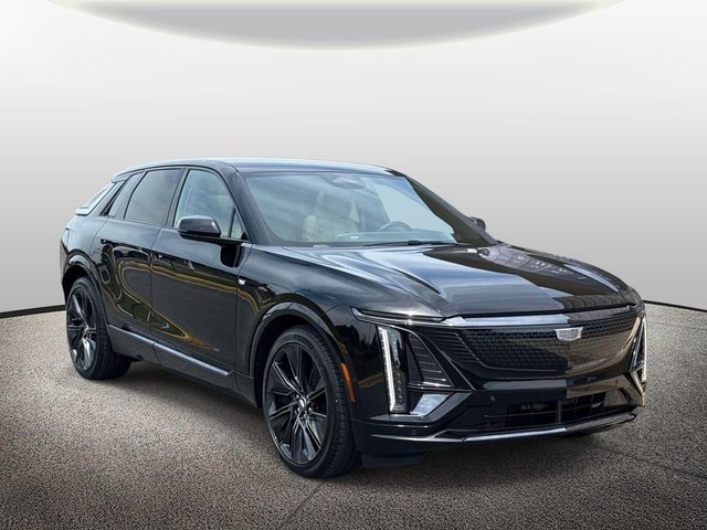 2025 Cadillac LYRIQ Sport 3