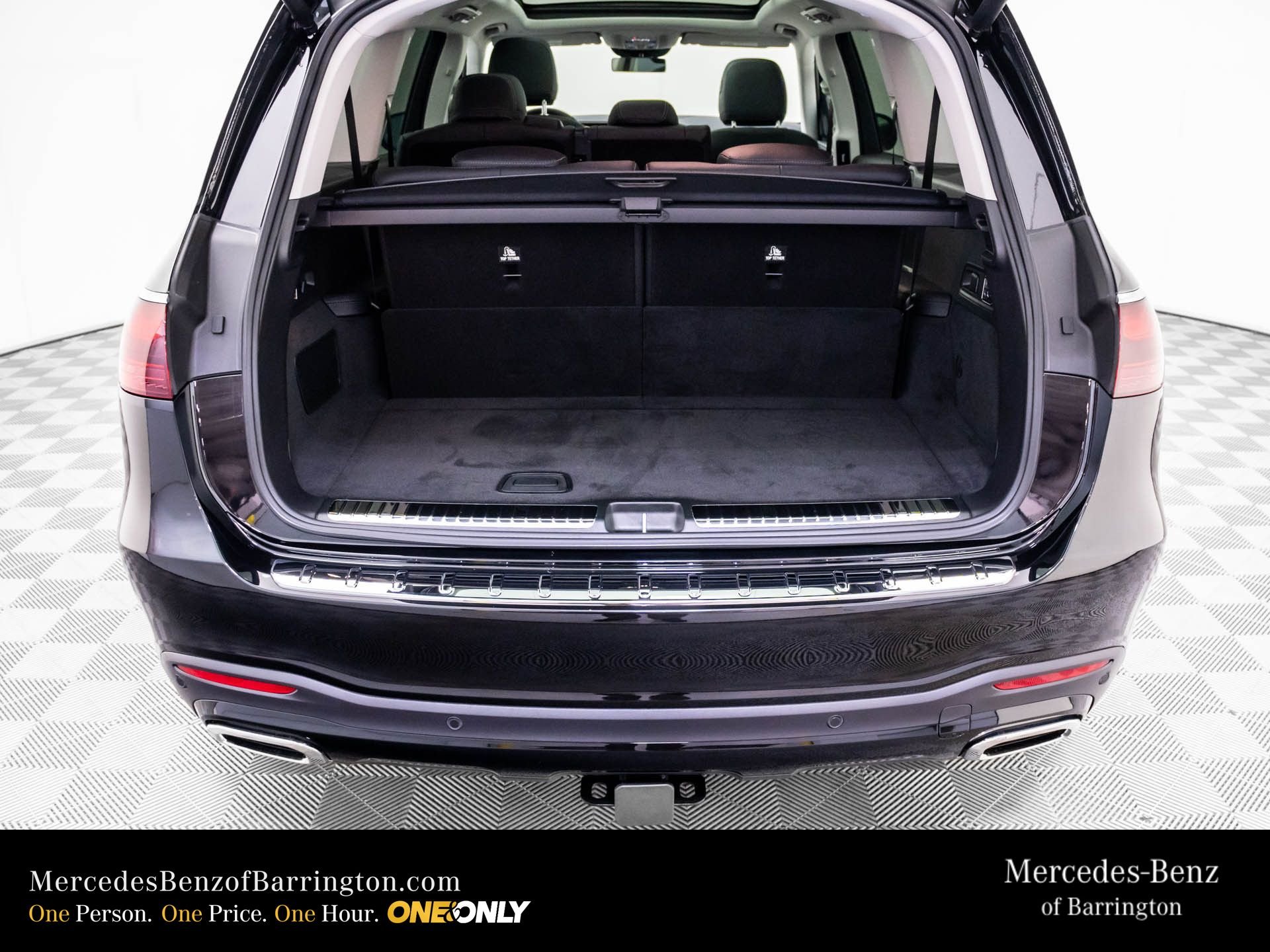 New 2026 Obsidian Black Metallic Mercedes-Benz GLS 450 image 35