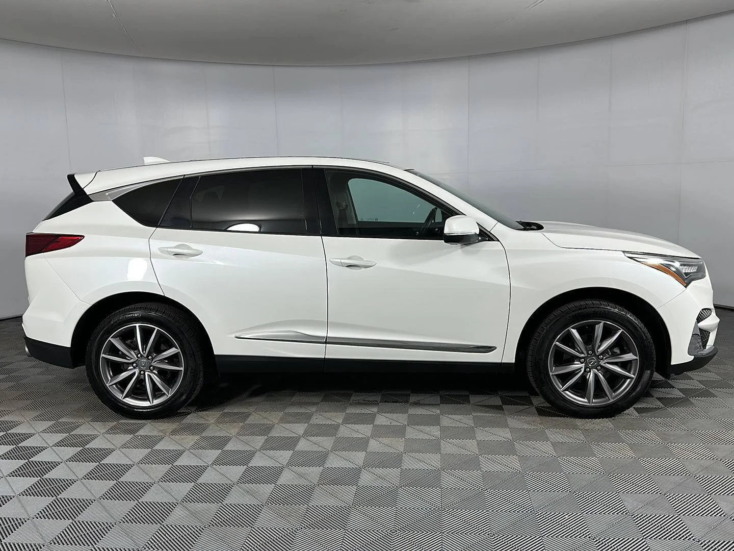Certified Used 2021 Platinum White Pearl Acura SH-AWD with Technology Package image 58