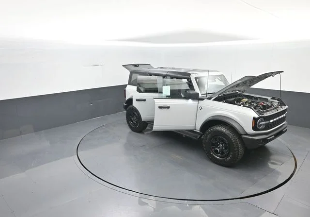 New 2026 Avalanche Gray Ford Outer Banks® image 36