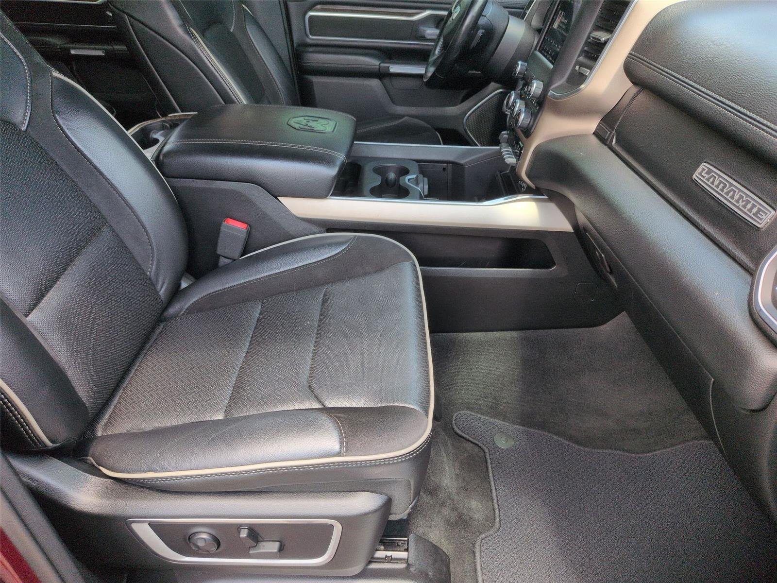 Used 2020 Delmonico Red Pearlcoat Ram Laramie image 37
