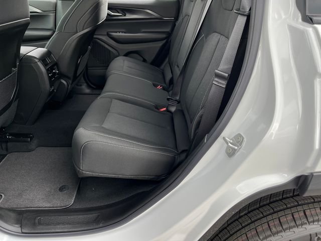 New 2026 Bright White Clear-Coat Exterior Paint Jeep Laredo X image 12