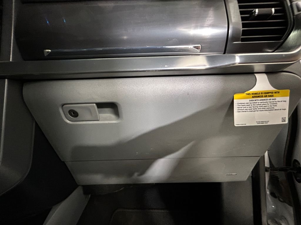 Used 2023 White Ford Lariat image 24