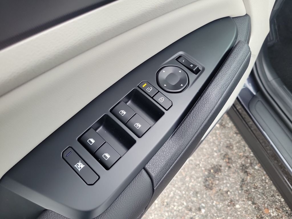 New 2026 Gray Kia EX image 21