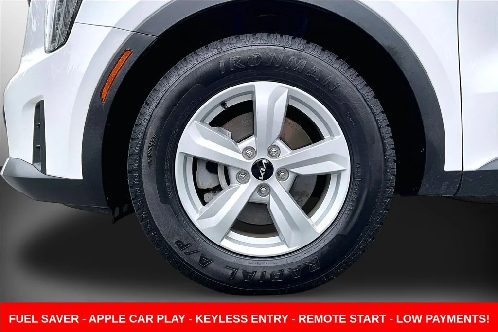Used 2024 White Kia LX image 40