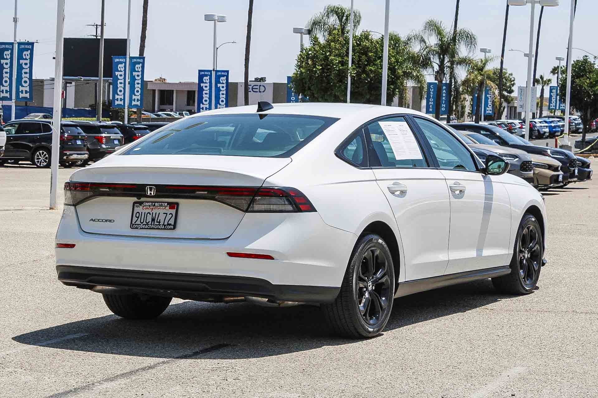 2025 Honda Accord SE - Photo 6