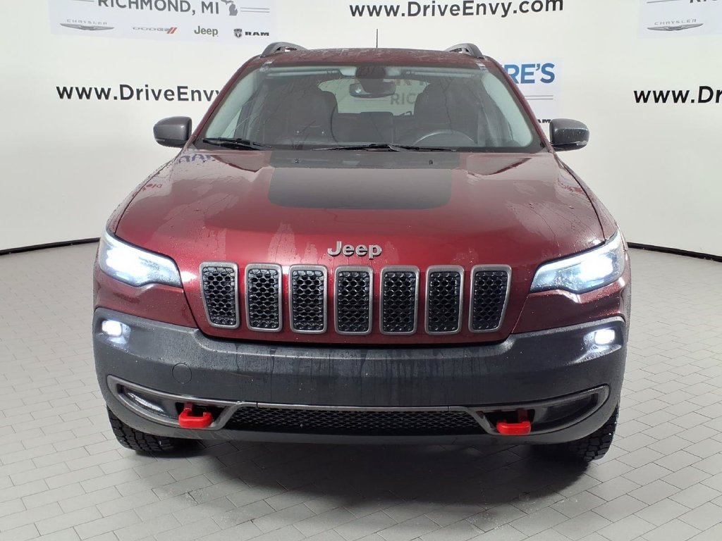 Used 2019 Jeep Cherokee Trailhawk with VIN 1C4PJMBX9KD431848 for sale in Richmond, MI