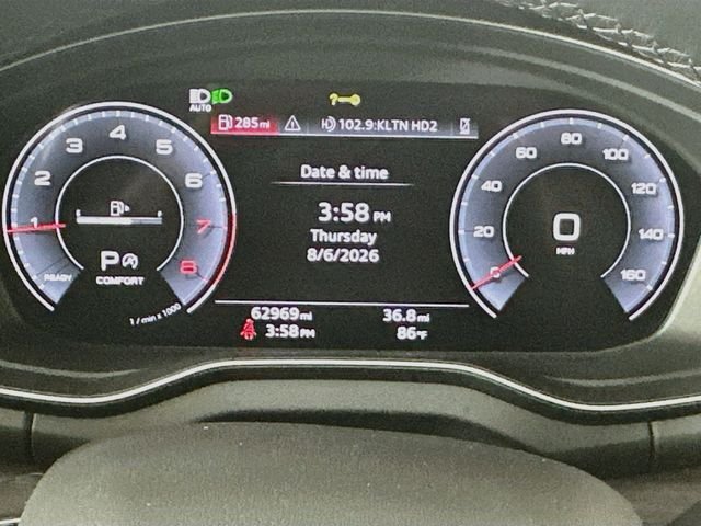 Used 2024  Audi 45 S line Premium image 2