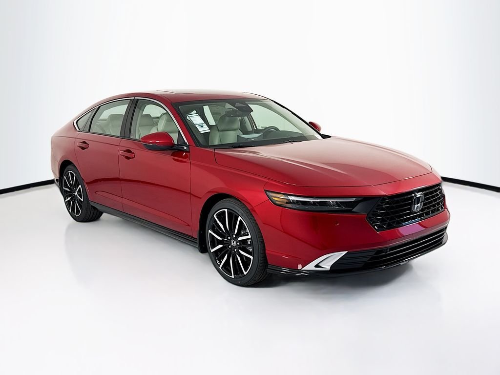 New 2026 Radiant Red Metallic Honda Touring image 3