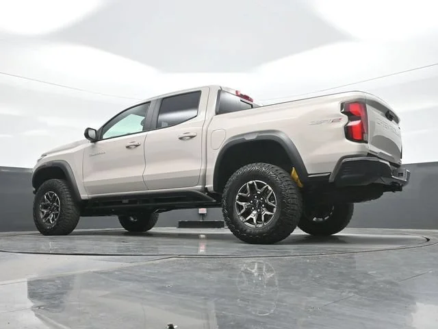 2026 Chevrolet Colorado ZR2 - Photo 19