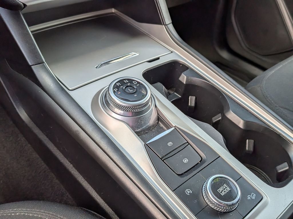 Used 2021 Silver Ford XLT image 19
