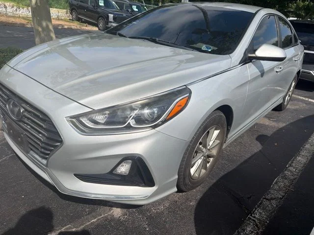 Used 2019 Symphony Silver Hyundai ECO image 5