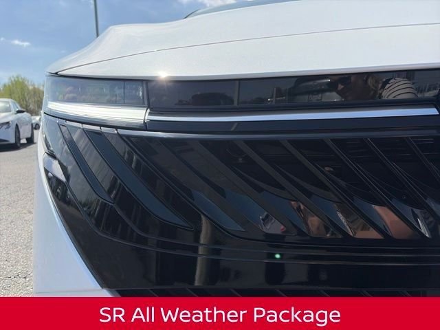 New 2026 Aspen White TriCoat / Super Black Two-tone Nissan SR image 11