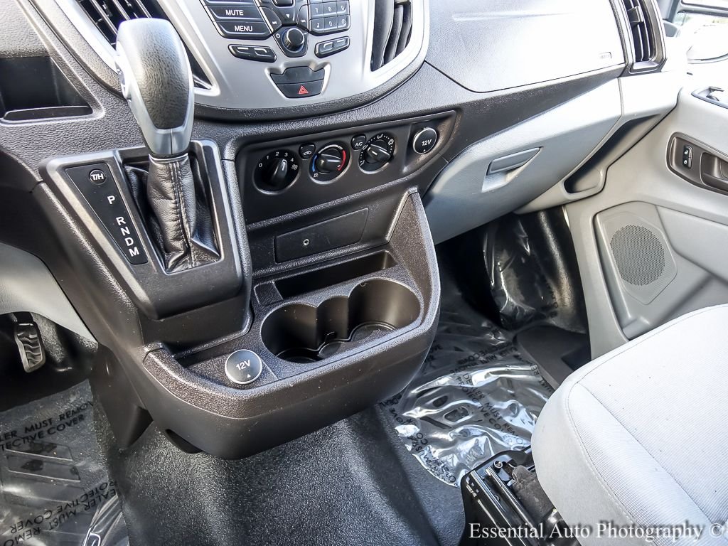 Used 2017 Oxford White Ford XLT Medium Roof image 17