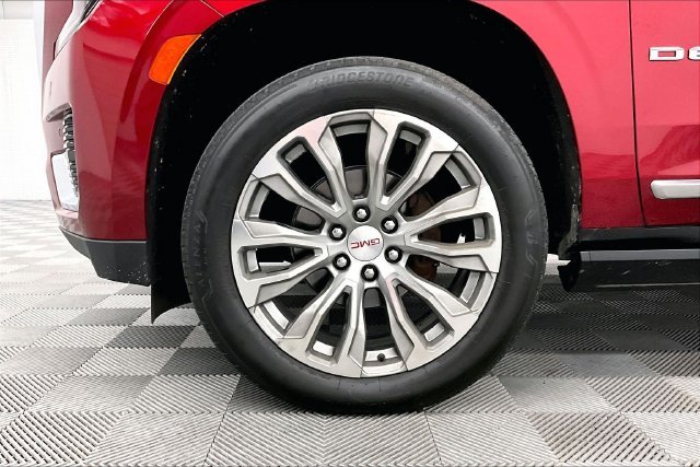 Used 2022 Cayenne Red Tintcoat GMC Denali image 10