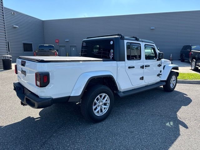 Used 2023 Bright White Clearcoat Jeep Sport S image 8