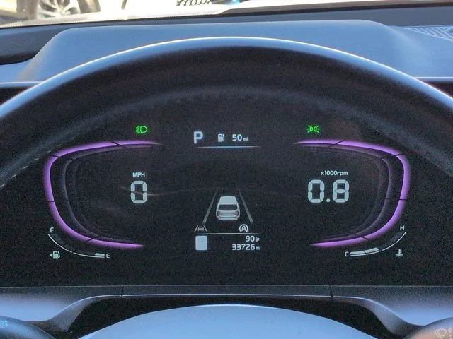 Certified Used 2025 Glacial White Pearl Kia LX image 25