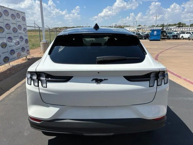 New 2026 Star White Metallic Tri-Coat Ford Premium image 5