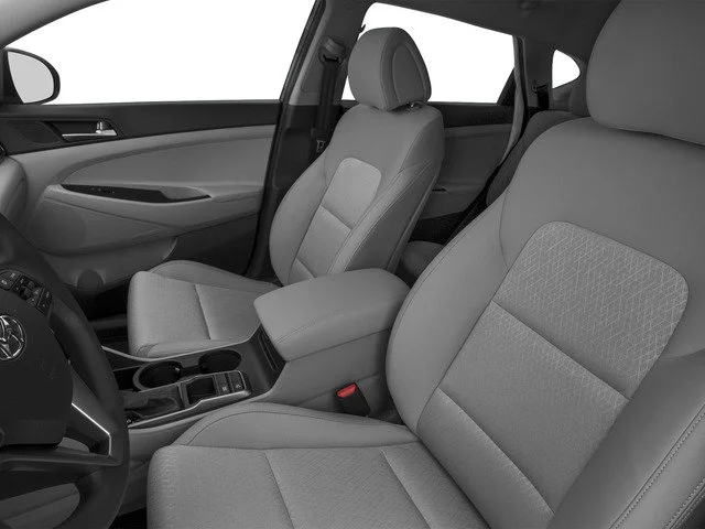 Used 2016 Chromium Silver Hyundai SE image 11