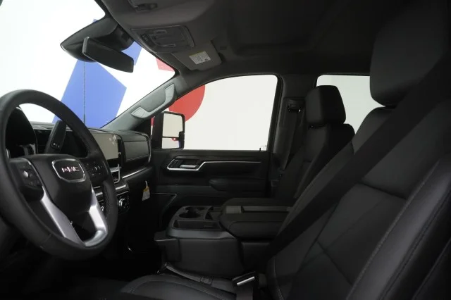 2026 GMC Sierra 2500HD SLT - Photo 19