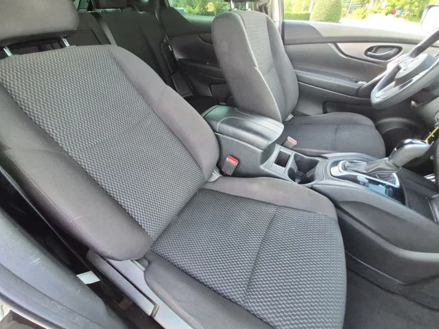 Used 2021 Black Nissan S image 34