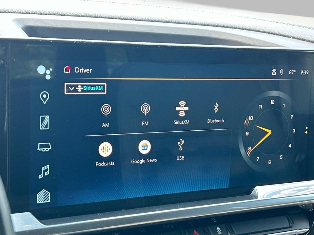 Used 2023 Gray Chevrolet LT image 27