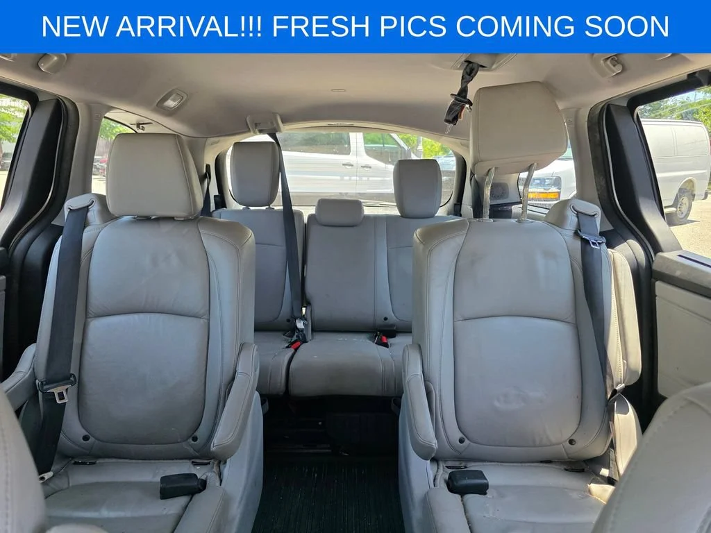 Used 2019 Silver Honda Elite image 12